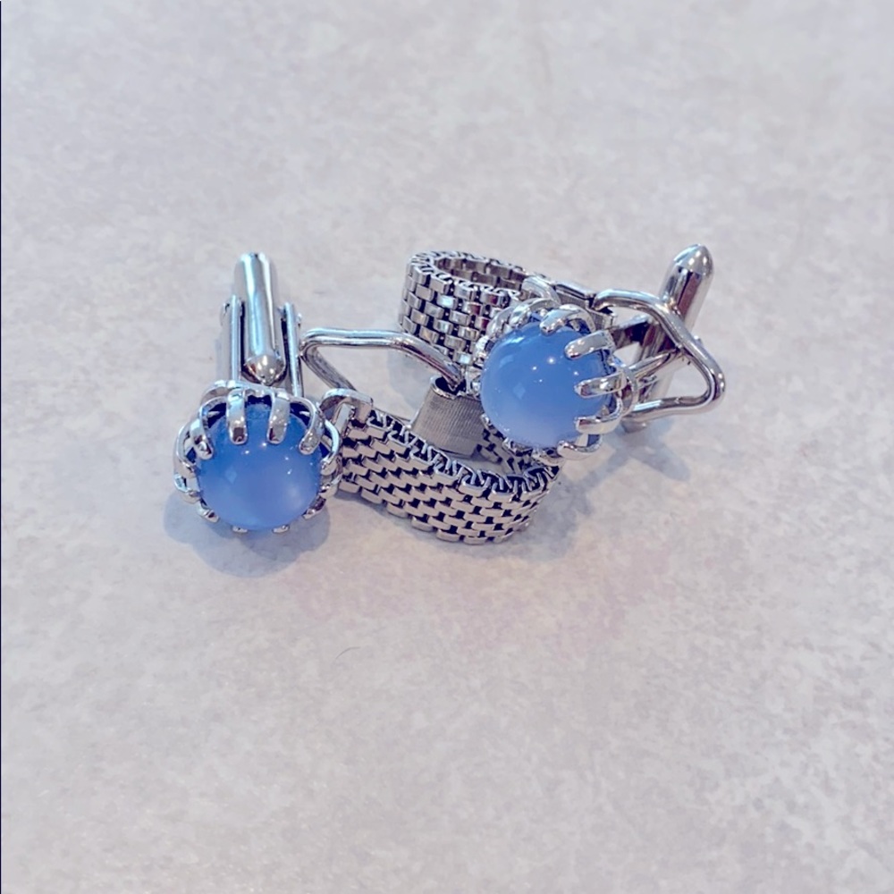 Men’s cuff links